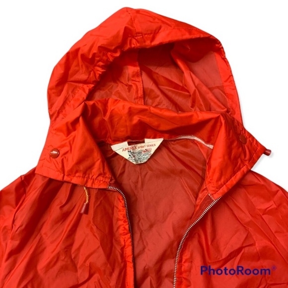 Vintage Single Stitch Men's Red Nylon Windbreaker Jacket by AMEREX Sport-Series - Picture 4 of 15